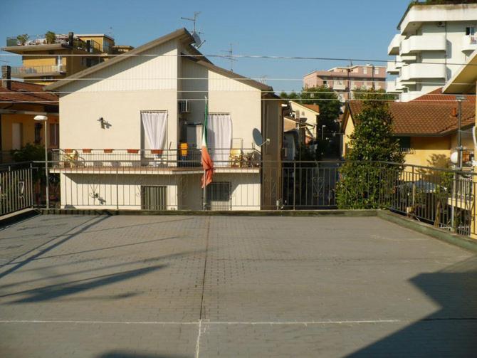 בלריה-איגאה מרינה Albergo Villa-Brandi --- Pensione Completa --- מראה חיצוני תמונה